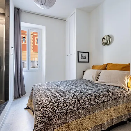 Апартаменты Le Laurenti, Vue Epoustouflante Ментона